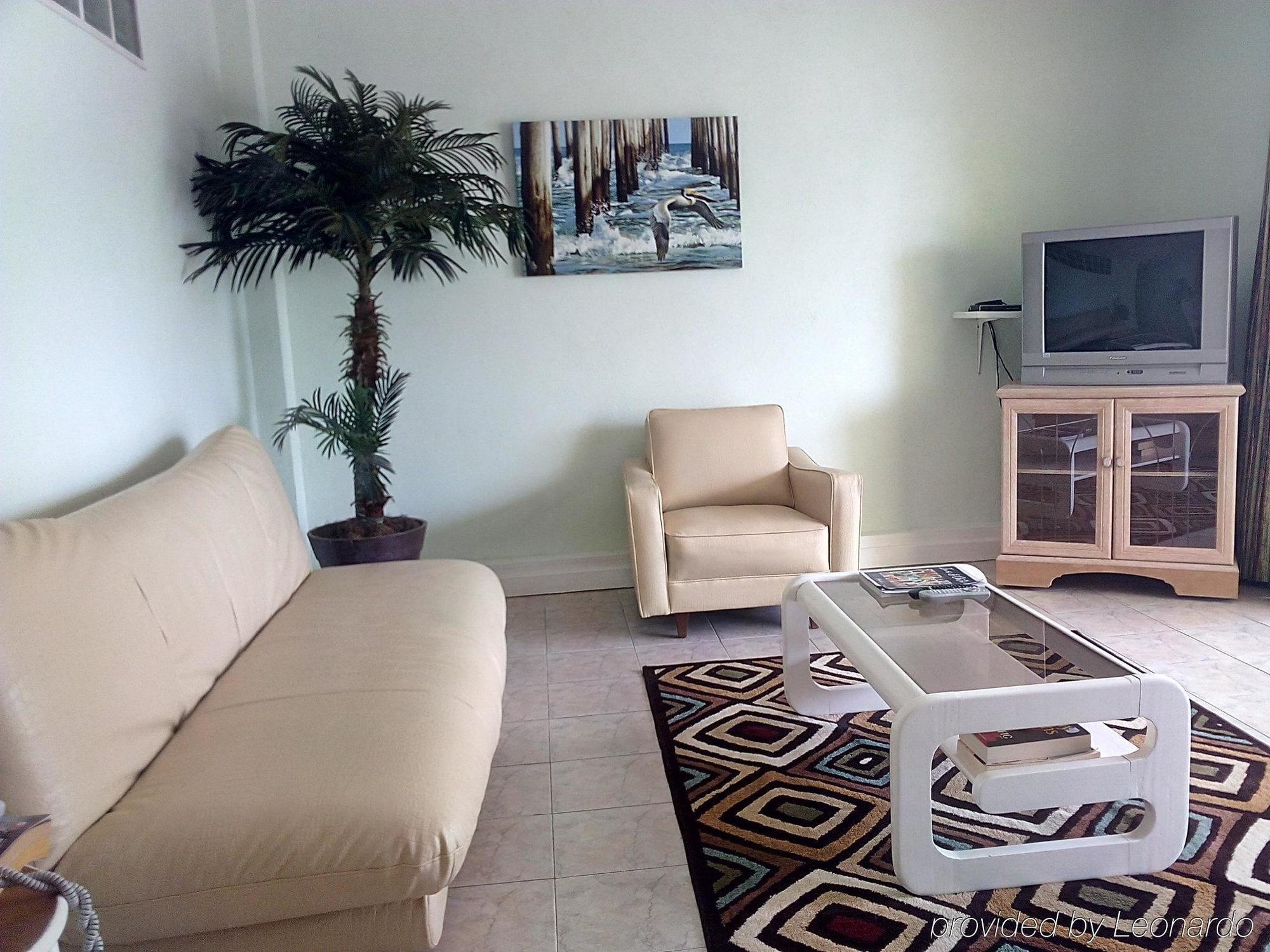 Chateau Blanc Apartments On Sea Christ Church Ngoại thất bức ảnh