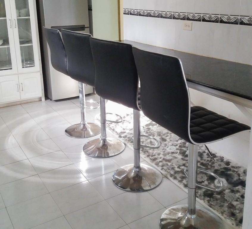 Chateau Blanc Apartments On Sea Christ Church Ngoại thất bức ảnh