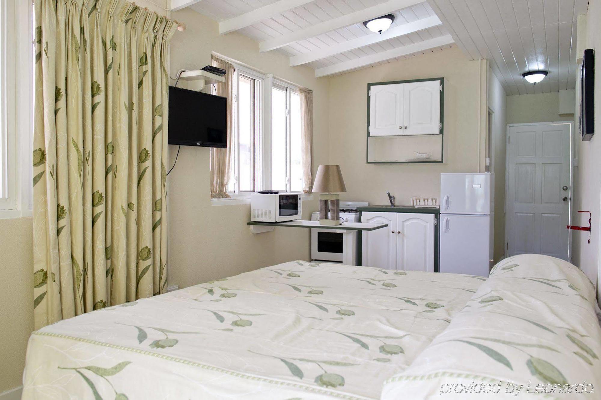 Chateau Blanc Apartments On Sea Christ Church Ngoại thất bức ảnh
