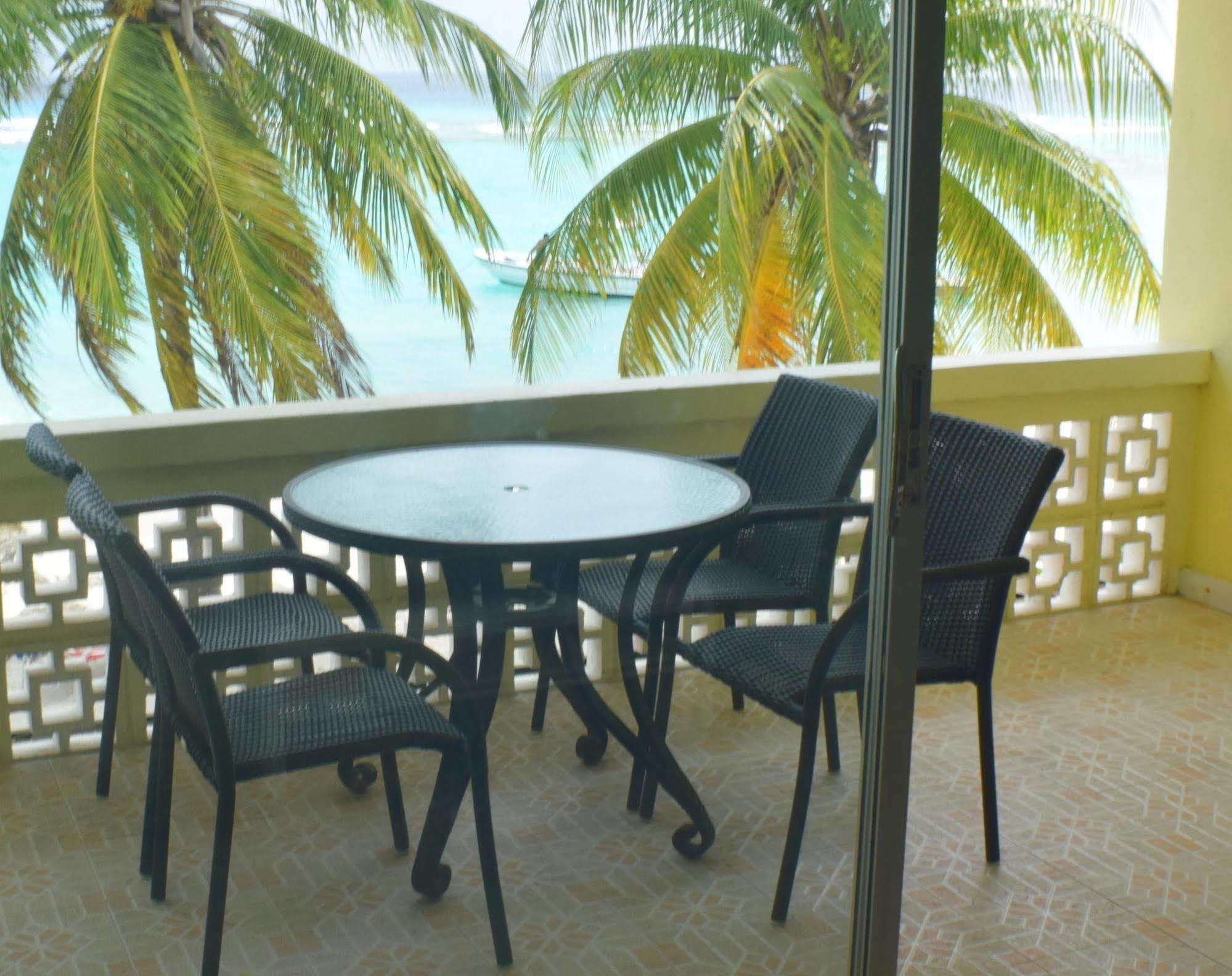 Chateau Blanc Apartments On Sea Christ Church Ngoại thất bức ảnh