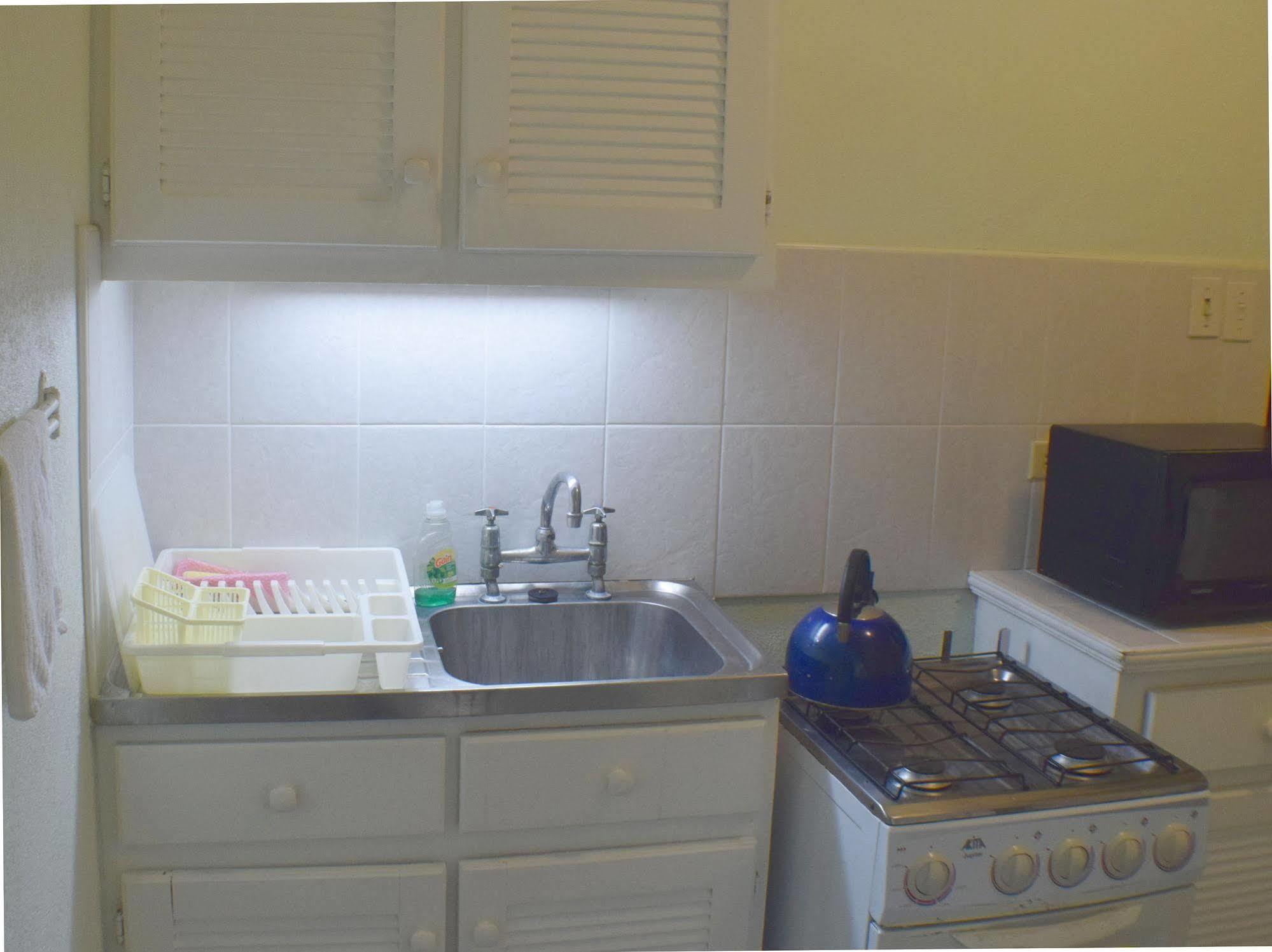 Chateau Blanc Apartments On Sea Christ Church Ngoại thất bức ảnh